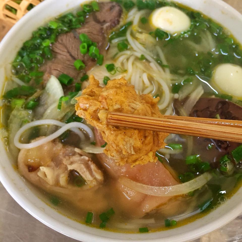 42895135_529603460801048_822257465750978560_n bún huế, bún bò huế, bún huế 68, bún huế chợ đông vệ, bún bò huế chợ đông vệ